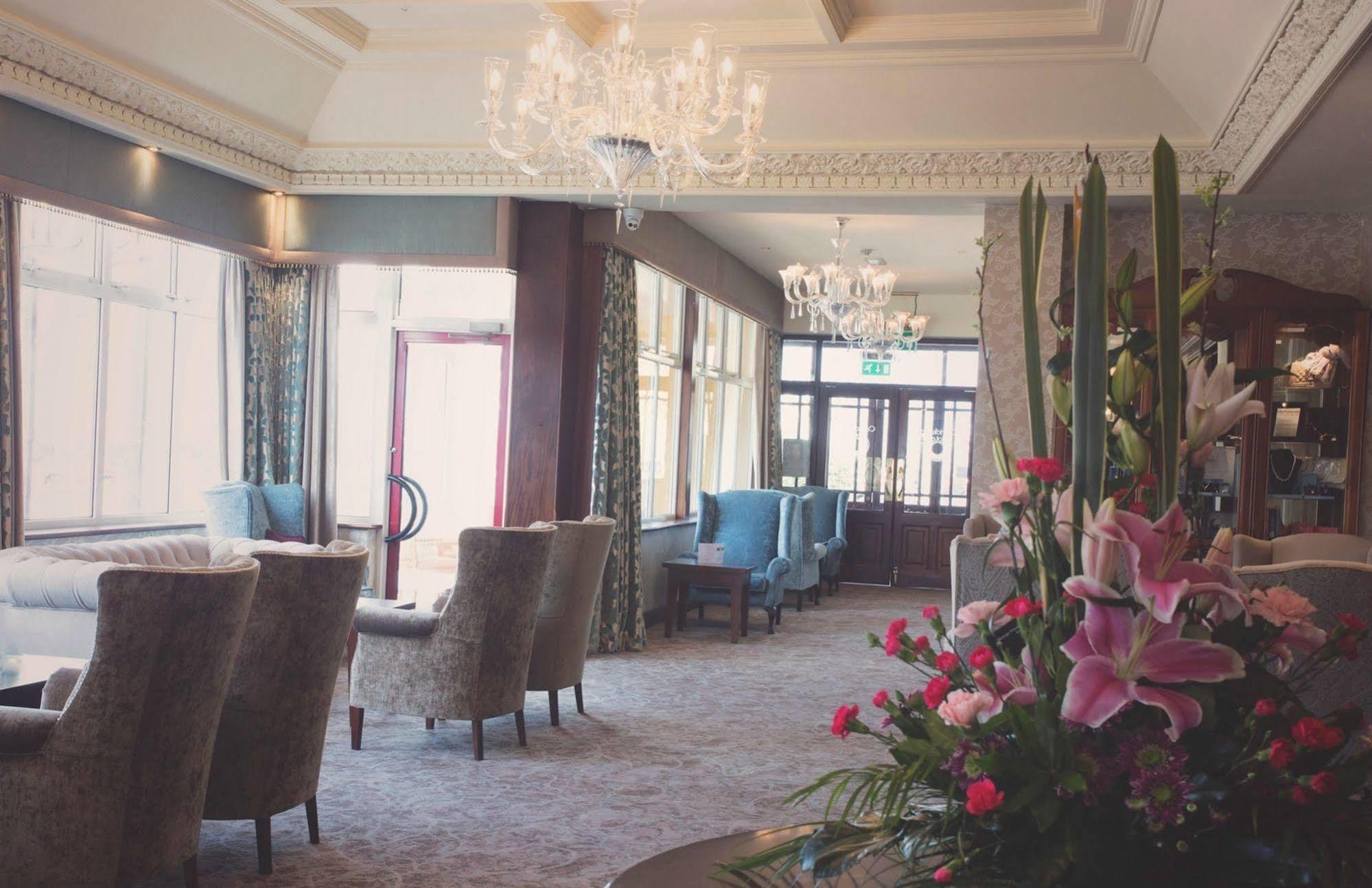 Carrickdale Hotel & Spa Dundalk Exterior foto