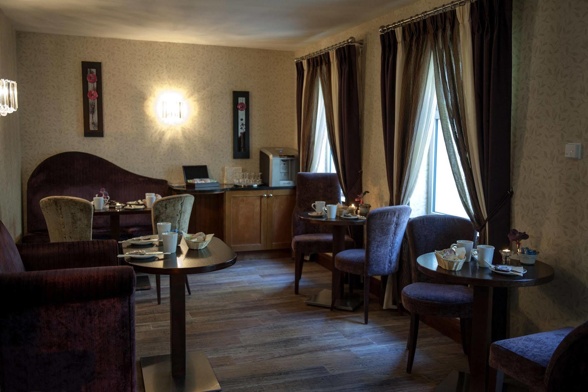 Carrickdale Hotel & Spa Dundalk Exterior foto